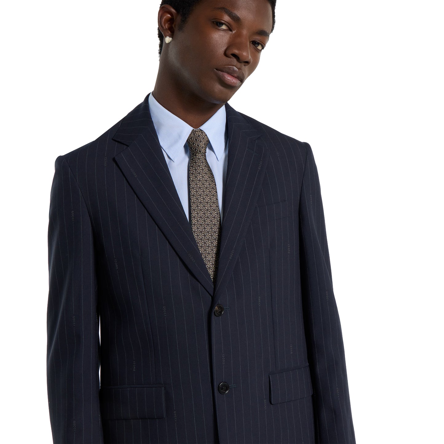 Veste en laine à fines rayures à simple boutonnage